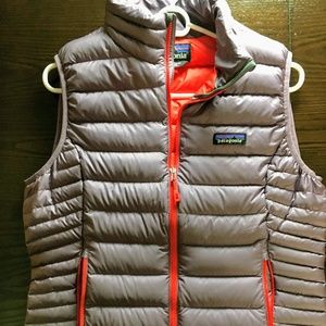 Patagonia Down Sweater Vest, women's M, purple